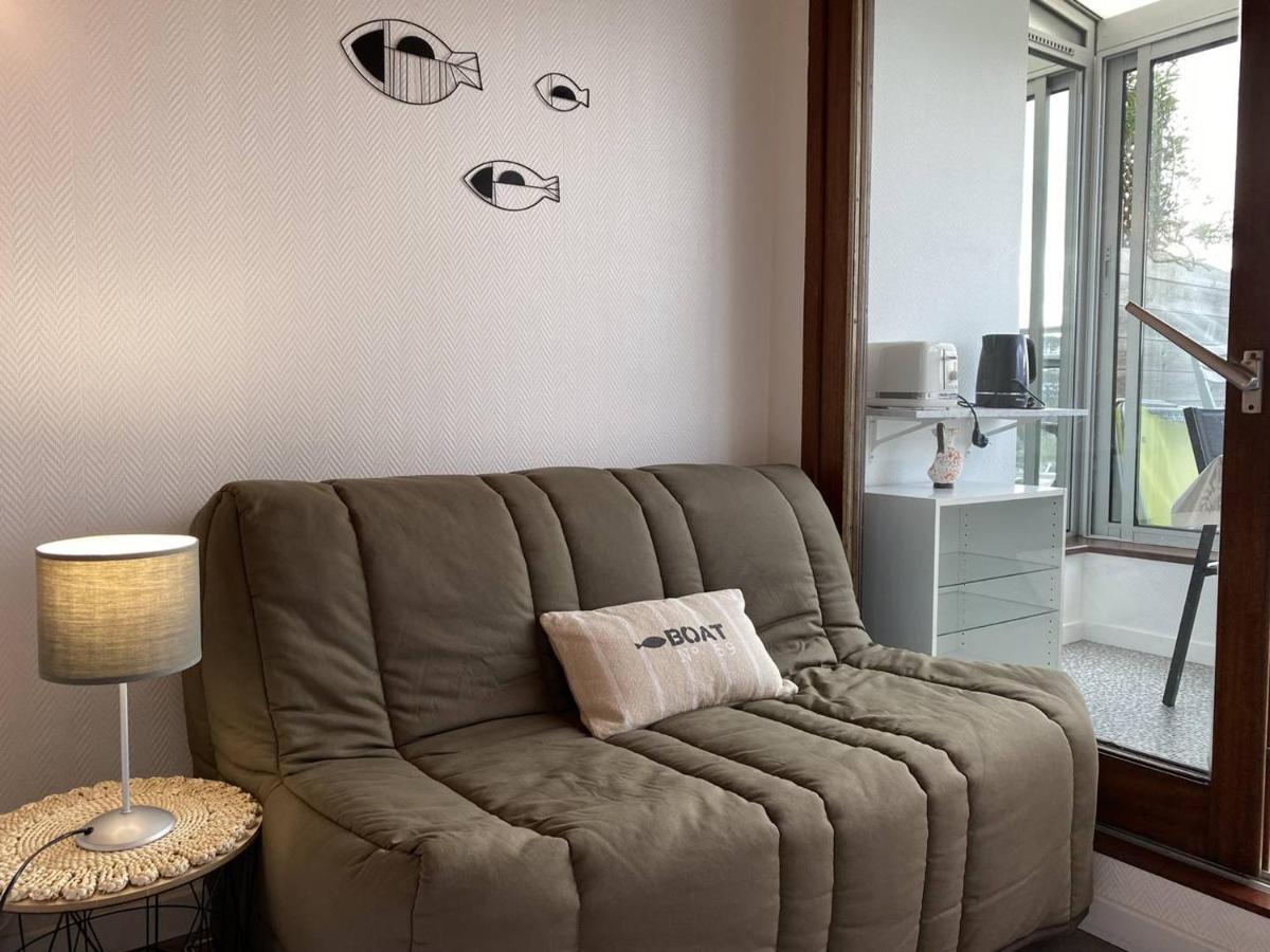 Studio Avec Terrasse Et Loggia A 400M De La Plage A Perros-Guirec - Fr-1-368-381 Exteriér fotografie